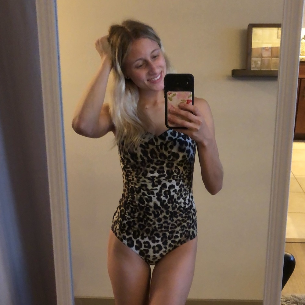 Leopard swimsuit